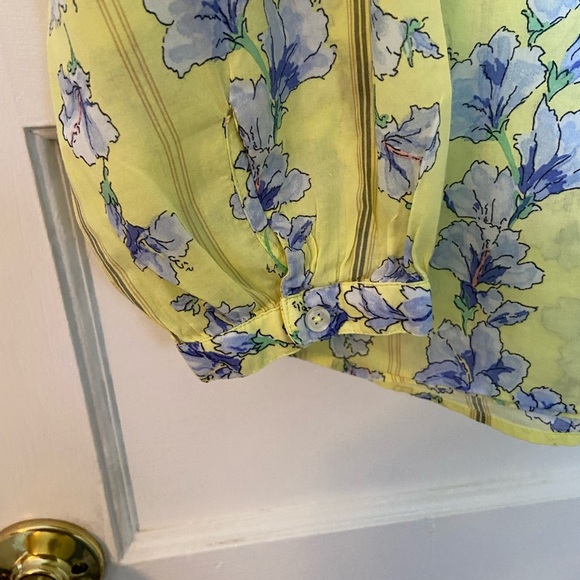 Floral Yellow Blouse - Picture 3 of 5